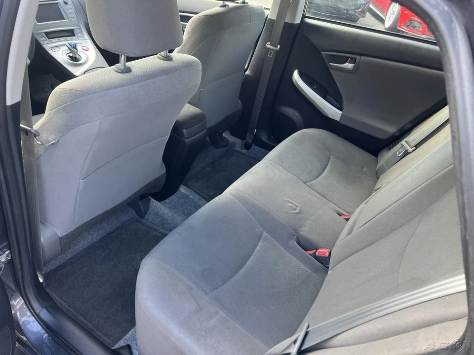 2015 Toyota Prius 3rd Gen - Image 12 of 12