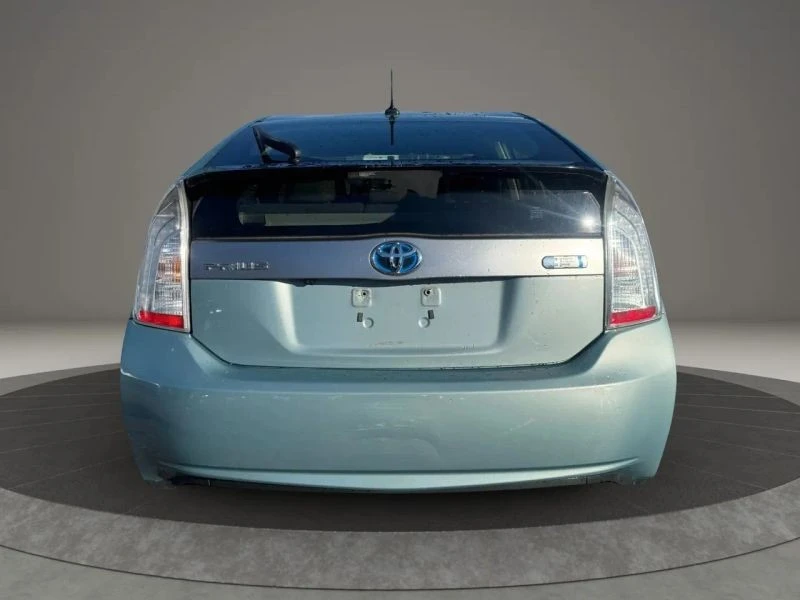2015 Toyota Prius 3rd Gen - Image 7 of 12