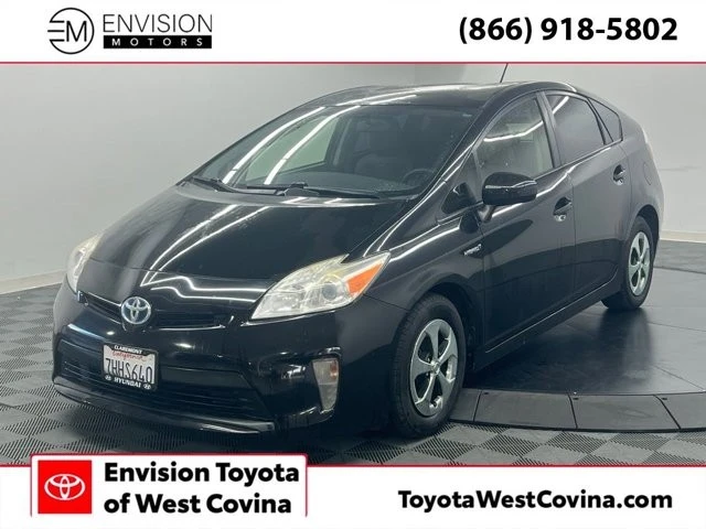 2015 Toyota Prius 3rd Gen - Image 2 of 10