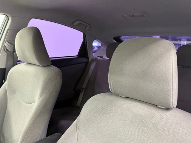 2015 Toyota Prius 3rd Gen - Image 17 of 21
