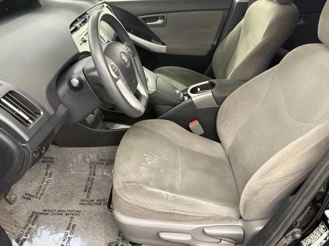 2015 Toyota Prius 3rd Gen - Image 16 of 21