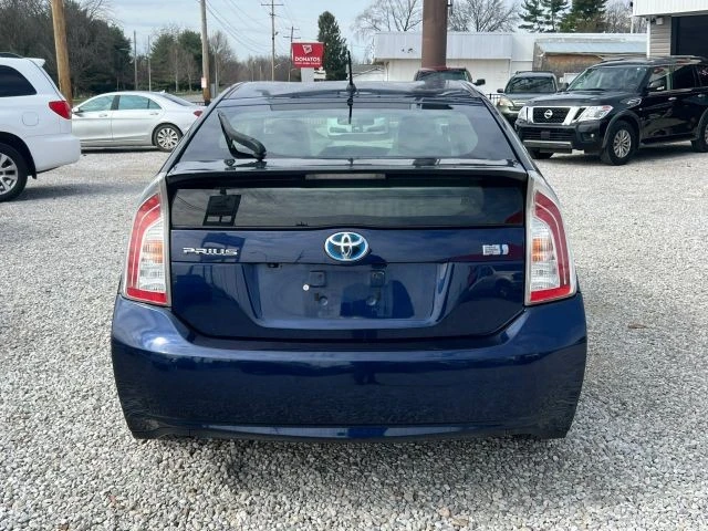2015 Toyota Prius 3rd Gen - Image 7 of 16