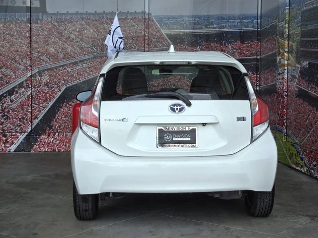 2015 Toyota Prius 3rd Gen - Image 6 of 12