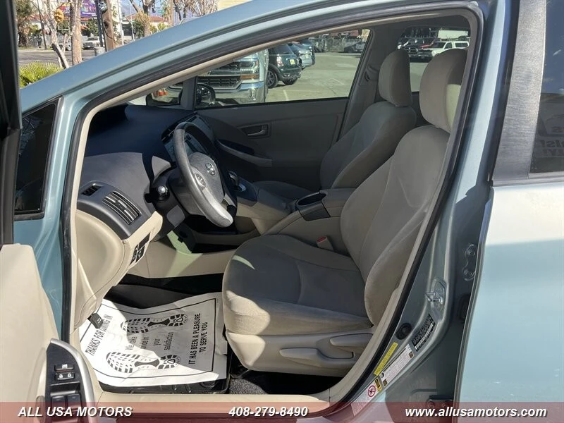 2015 Toyota Prius 3rd Gen - Image 20 of 21