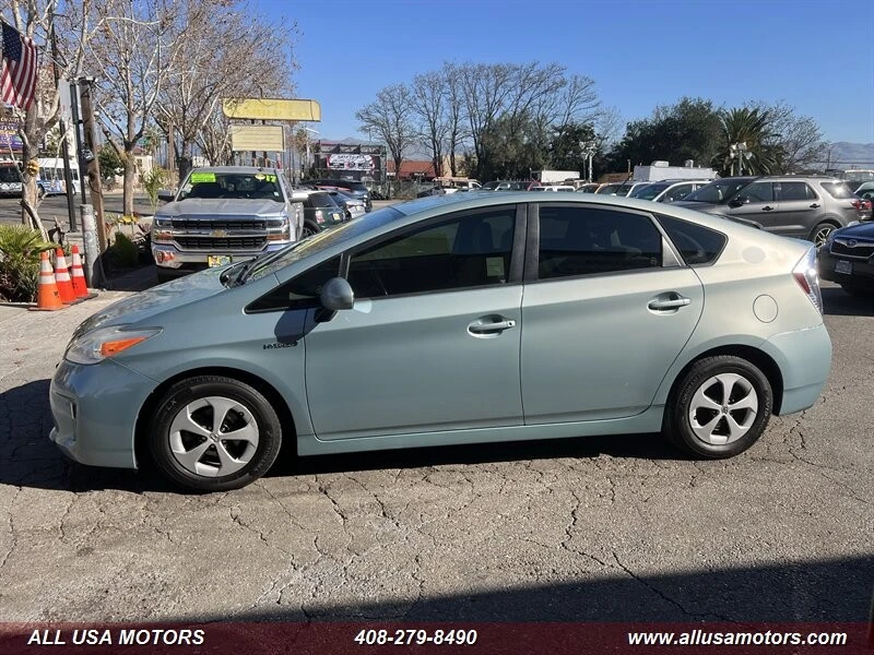2015 Toyota Prius 3rd Gen - Image 6 of 21