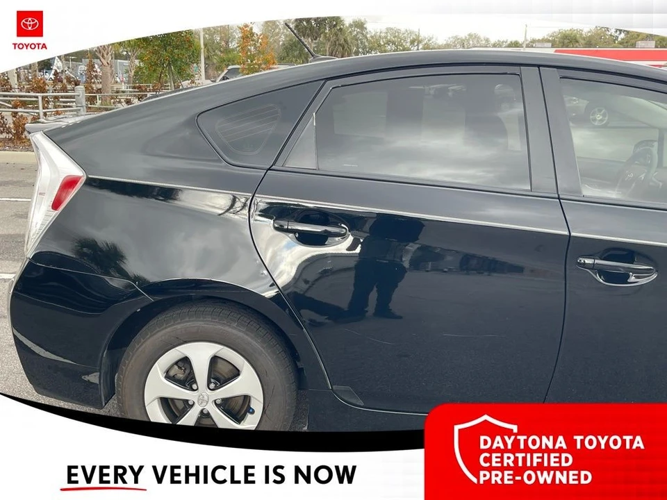 2015 Toyota Prius 3rd Gen - Image 10 of 10