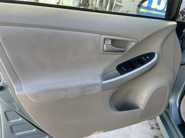 2015 Toyota Prius 3rd Gen - Image 21 of 21