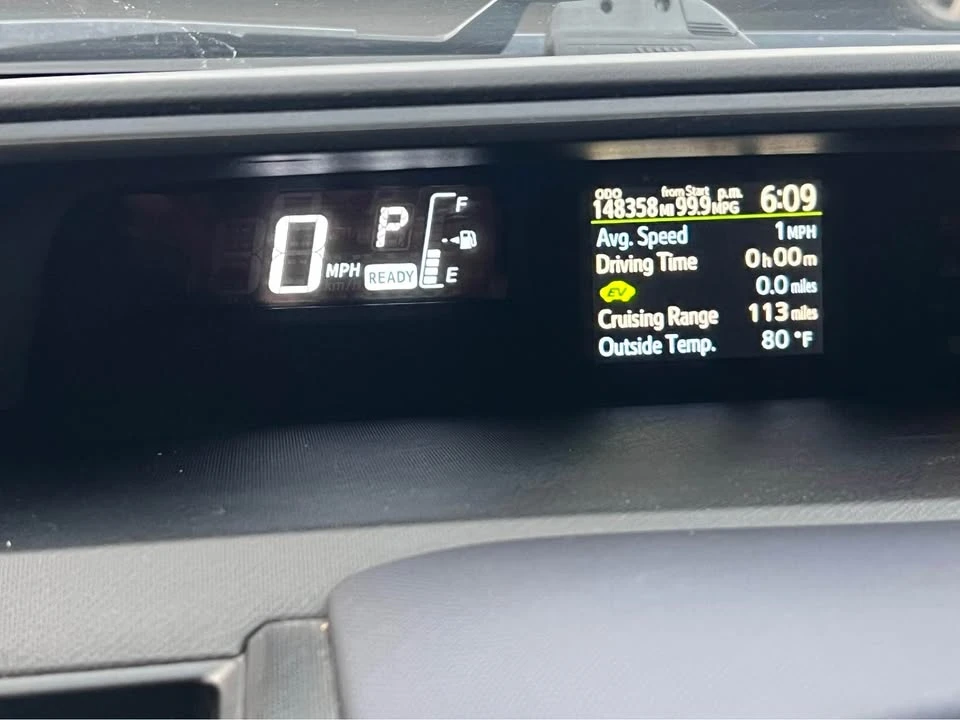 2015 Toyota Prius - Image 14 of 15