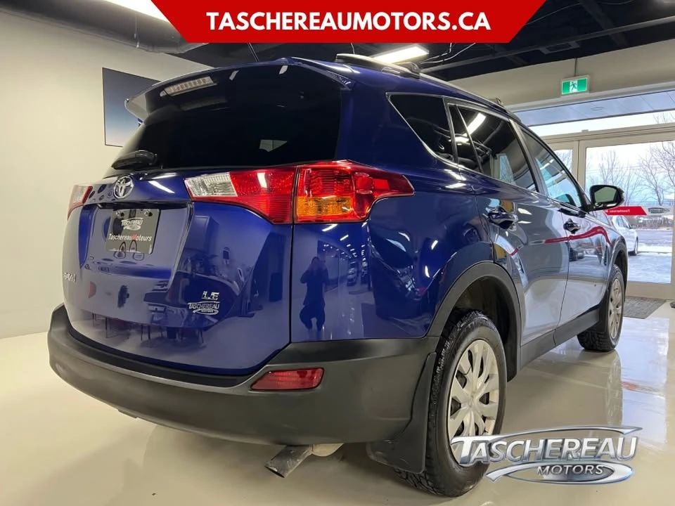 2015 Toyota RAV4 - Image 5 of 19