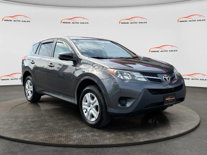 2015 Toyota RAV4 4th Gen - Image 5 of 12