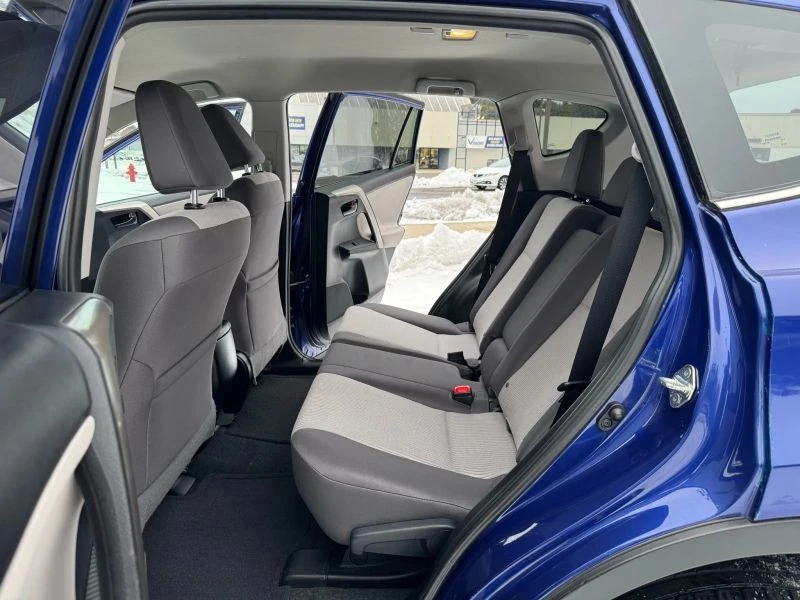 2015 Toyota RAV4 4th Gen - Image 11 of 12