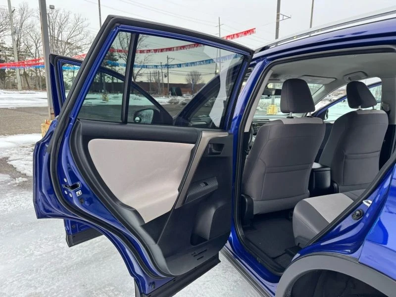 2015 Toyota RAV4 4th Gen - Image 12 of 12