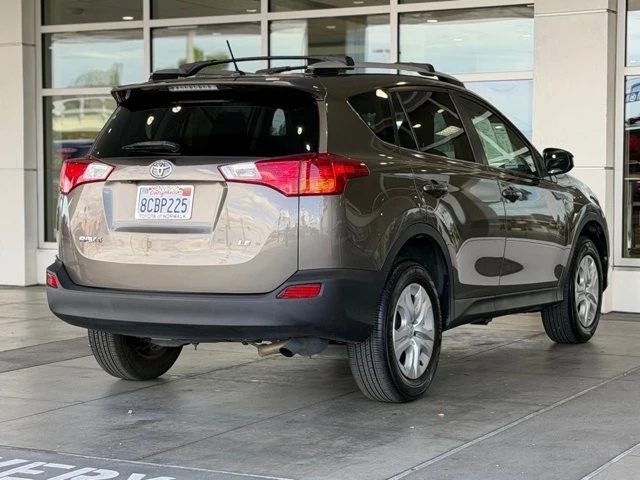 2015 Toyota RAV4 4th Gen - Image 13 of 21