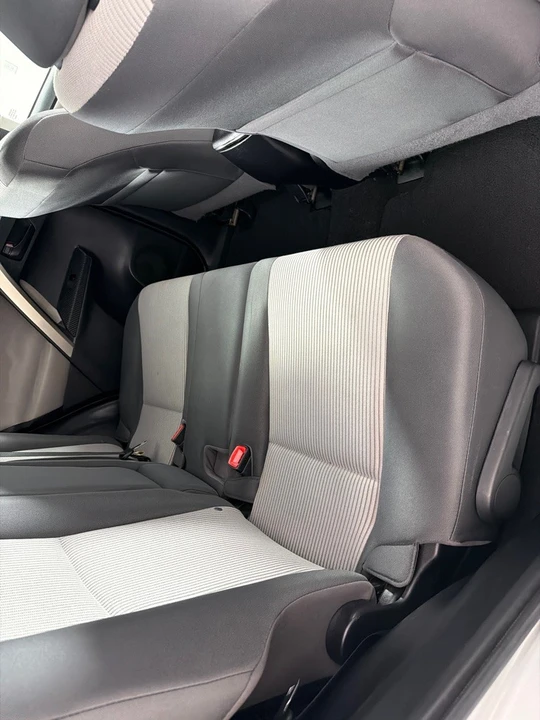 2015 Toyota RAV4 4th Gen - Image 21 of 21