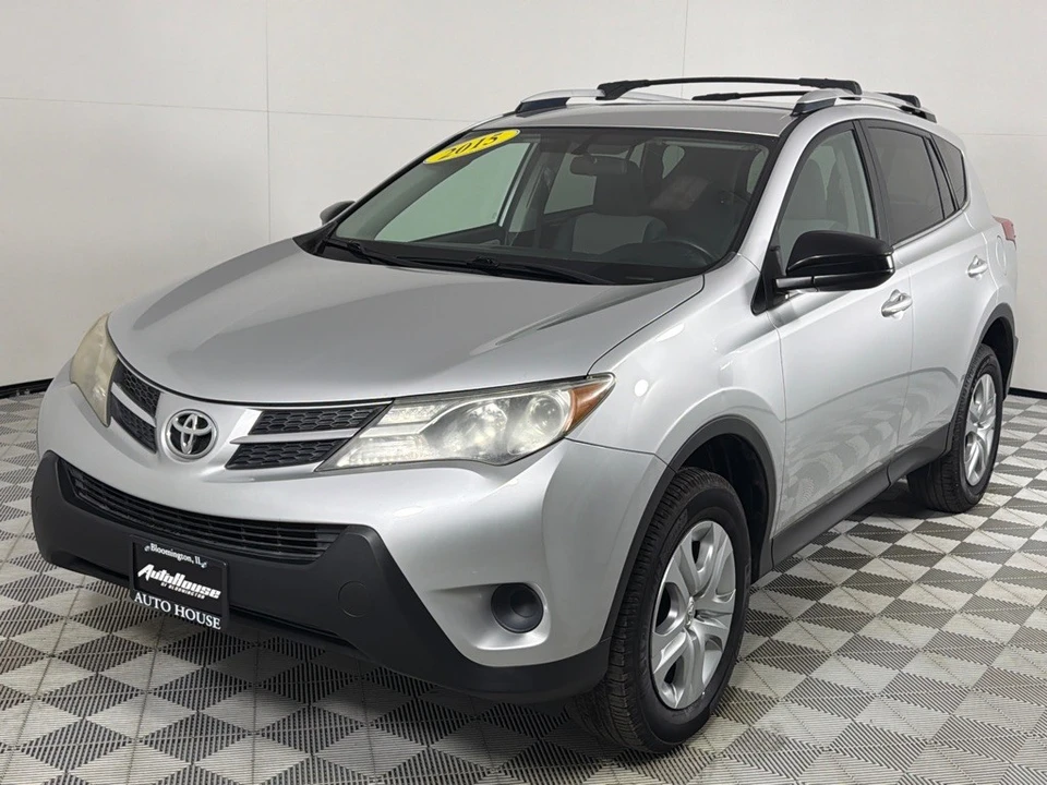 2015 Toyota RAV4 4th Gen - Image 9 of 21
