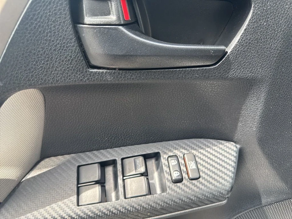 2015 Toyota RAV4 4th Gen - Image 22 of 30