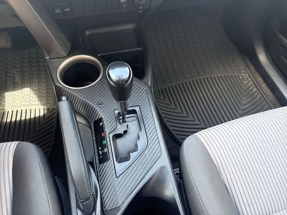 2015 Toyota RAV4 4th Gen - Image 29 of 30