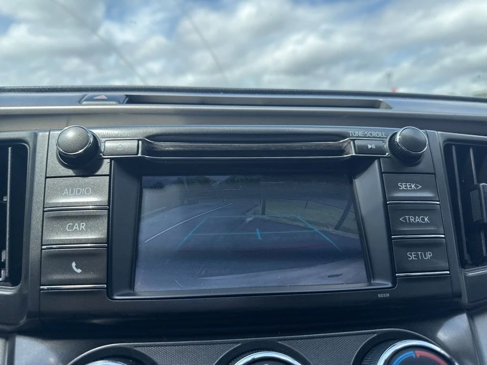 2015 Toyota RAV4 4th Gen - Image 30 of 30