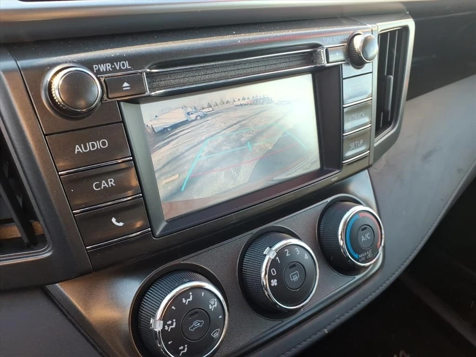 2015 Toyota RAV4 4th Gen - Image 10 of 12