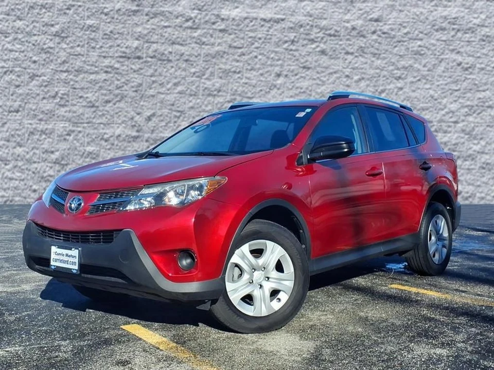 2015 Toyota RAV4 4th Gen - Image 3 of 12