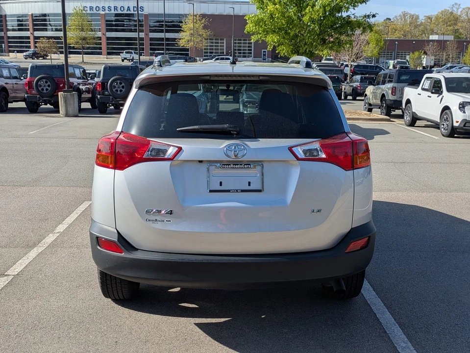 2015 Toyota RAV4 4th Gen - Image 5 of 21