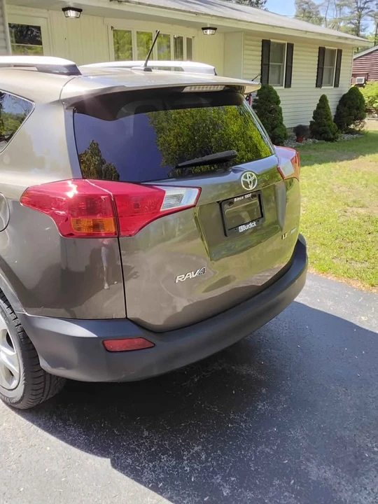 2015 Toyota RAV4 4th Gen - Image 3 of 9