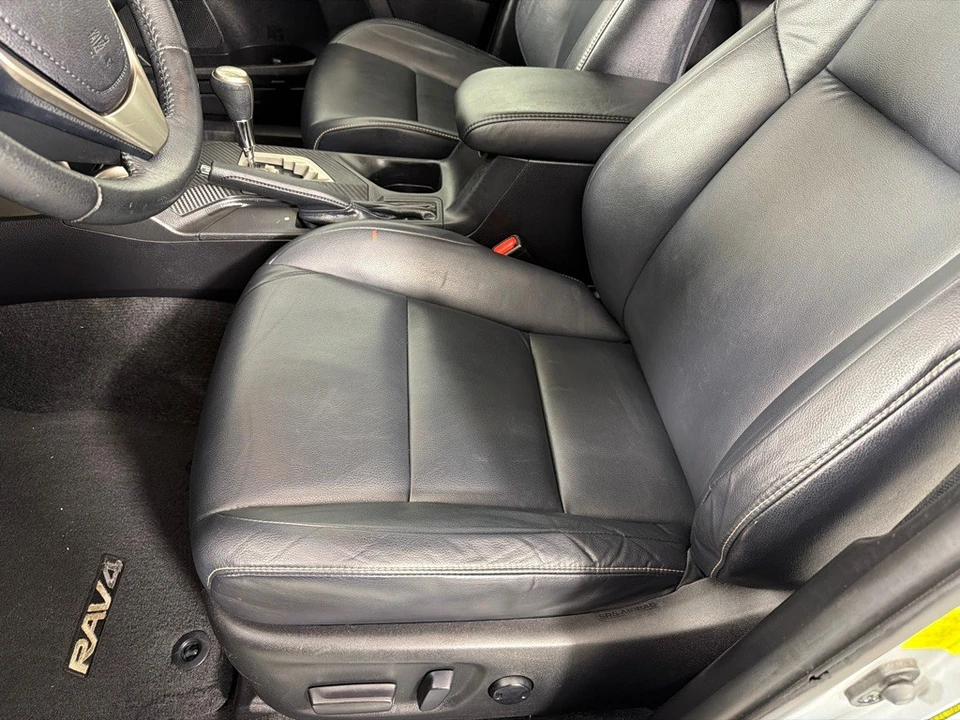 2015 Toyota RAV4 4th Gen - Image 12 of 12