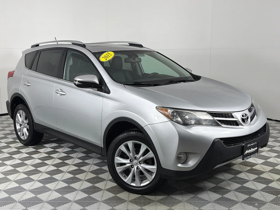 2015 Toyota RAV4 4th Gen - Image 2 of 12