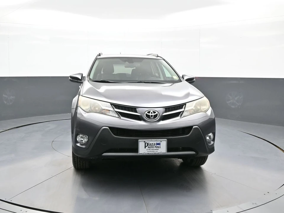 2015 Toyota RAV4 4th Gen - Image 2 of 21