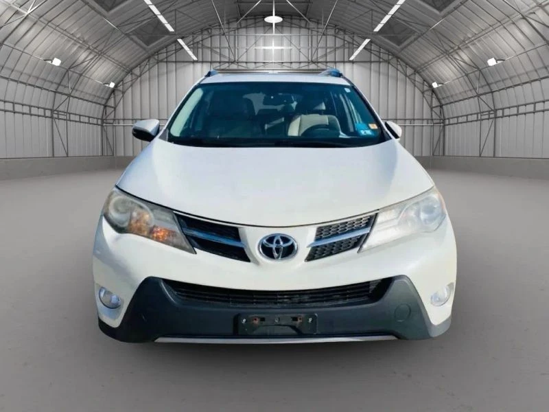 2015 Toyota RAV4 4th Gen - Image 2 of 11