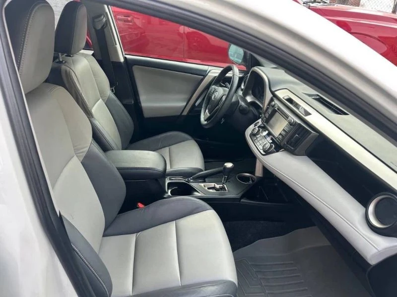 2015 Toyota RAV4 4th Gen - Image 12 of 12