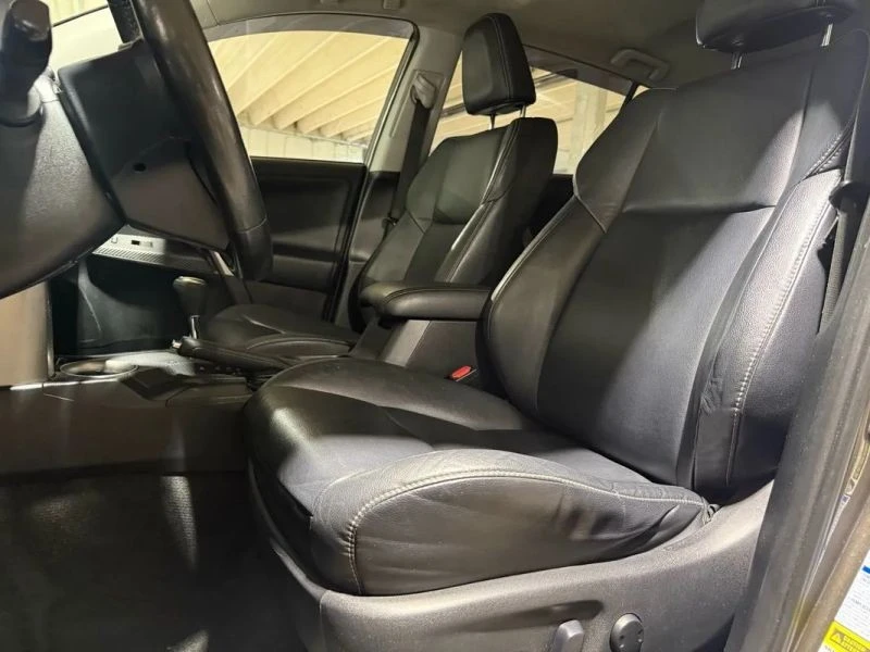 2015 Toyota RAV4 4th Gen - Image 9 of 12