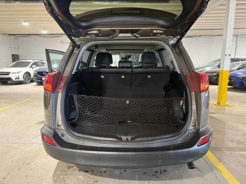 2015 Toyota RAV4 4th Gen - Image 7 of 12