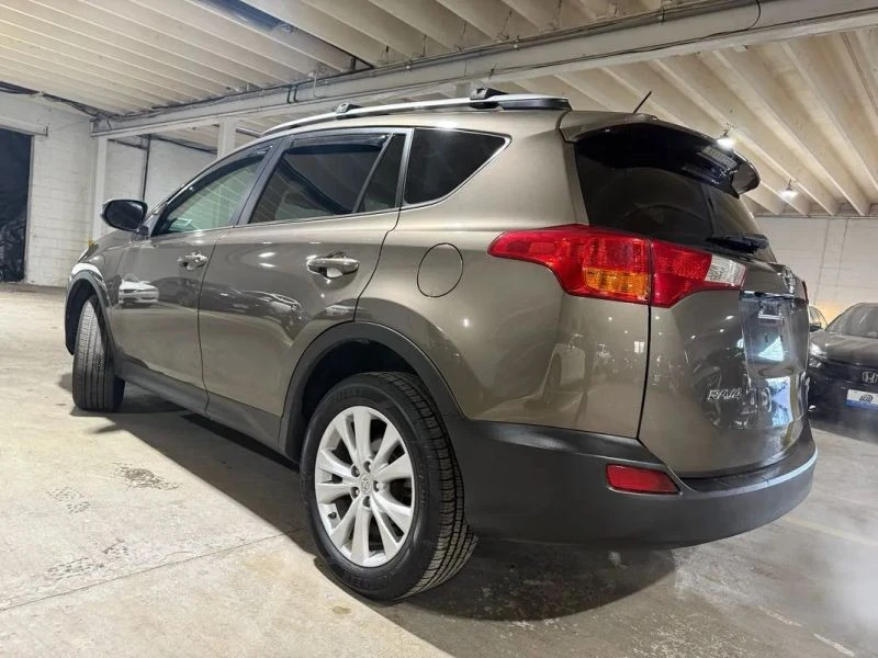 2015 Toyota RAV4 4th Gen - Image 3 of 12