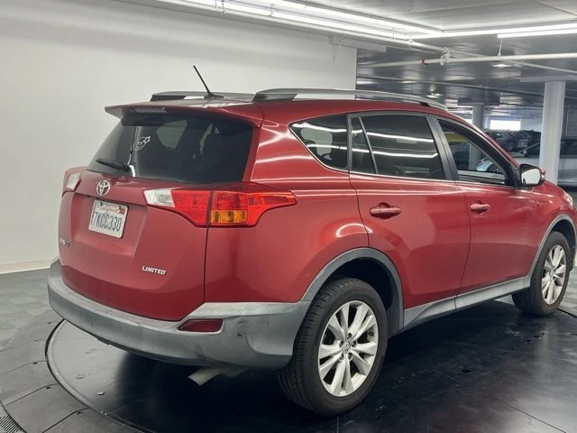 2015 Toyota RAV4 4th Gen - Image 3 of 11