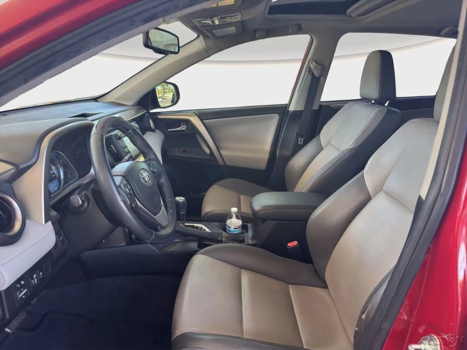 2015 Toyota RAV4 4th Gen - Image 8 of 21