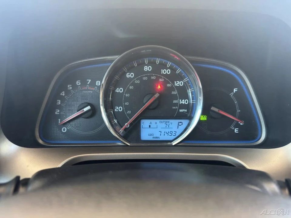 2015 Toyota RAV4 4th Gen - Image 11 of 21