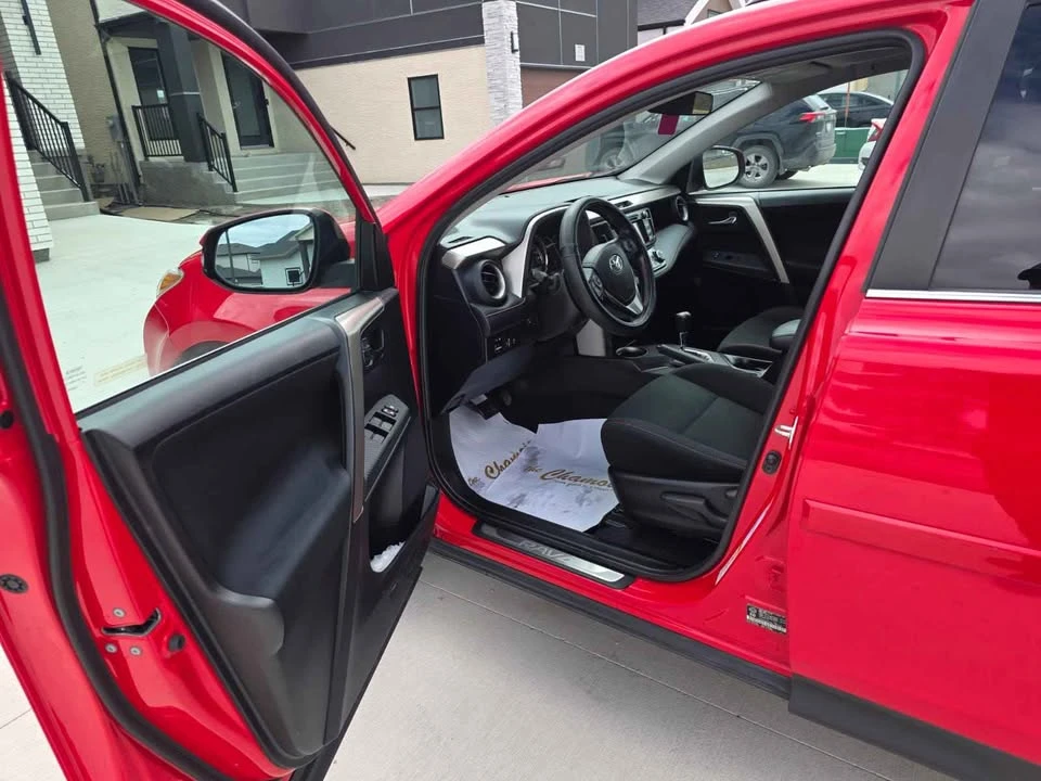 2015 Toyota RAV4 4th Gen - Image 12 of 13