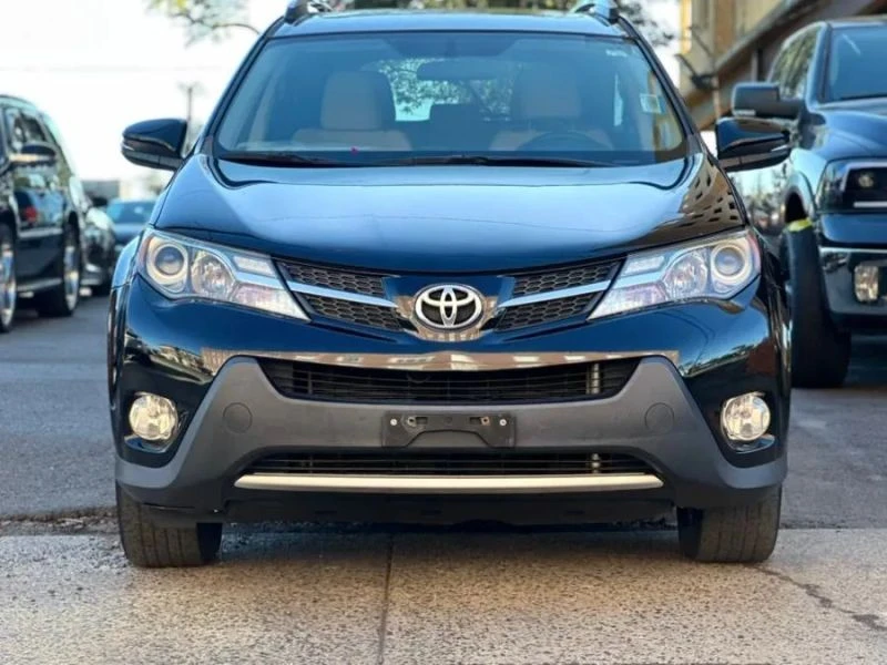 2015 Toyota RAV4 4th Gen - Image 2 of 12