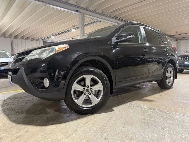 2015 Toyota RAV4 4th Gen - Image 2 of 12