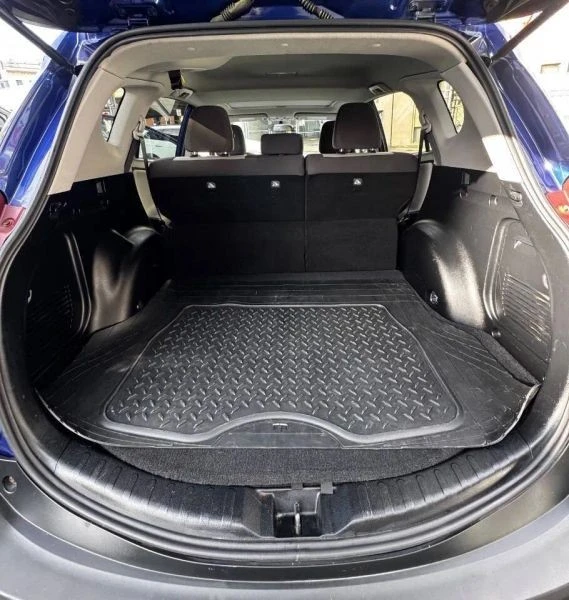 2015 Toyota RAV4 4th Gen - Image 10 of 12