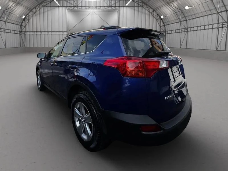 2015 Toyota RAV4 4th Gen - Image 3 of 12