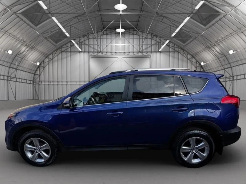 2015 Toyota RAV4 4th Gen - Image 2 of 12