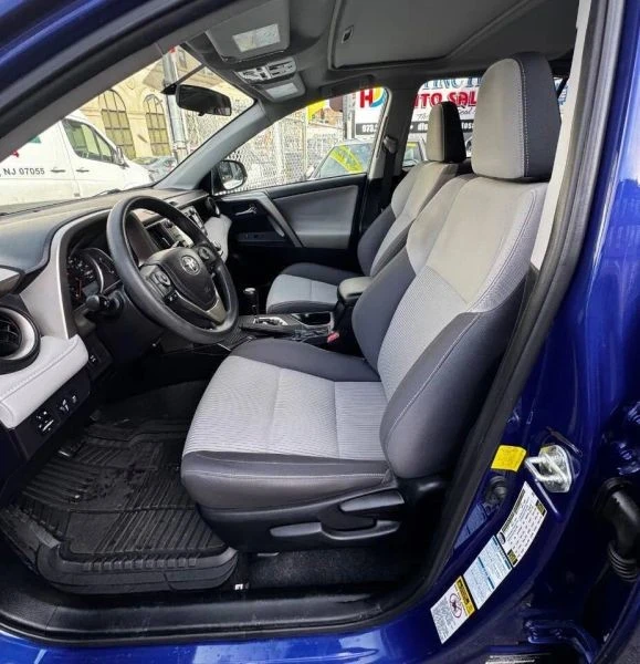 2015 Toyota RAV4 4th Gen - Image 12 of 12