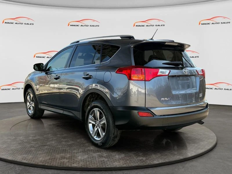 2015 Toyota RAV4 4th Gen - Image 6 of 12
