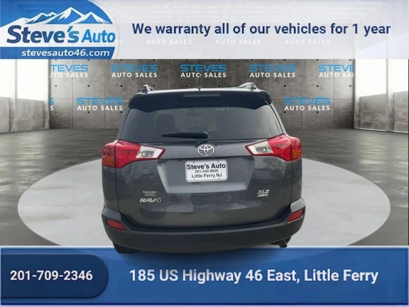 2015 Toyota RAV4 4th Gen - Image 4 of 12
