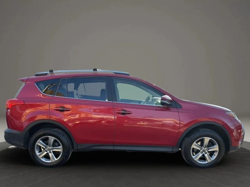 2015 Toyota RAV4 4th Gen - Image 4 of 12