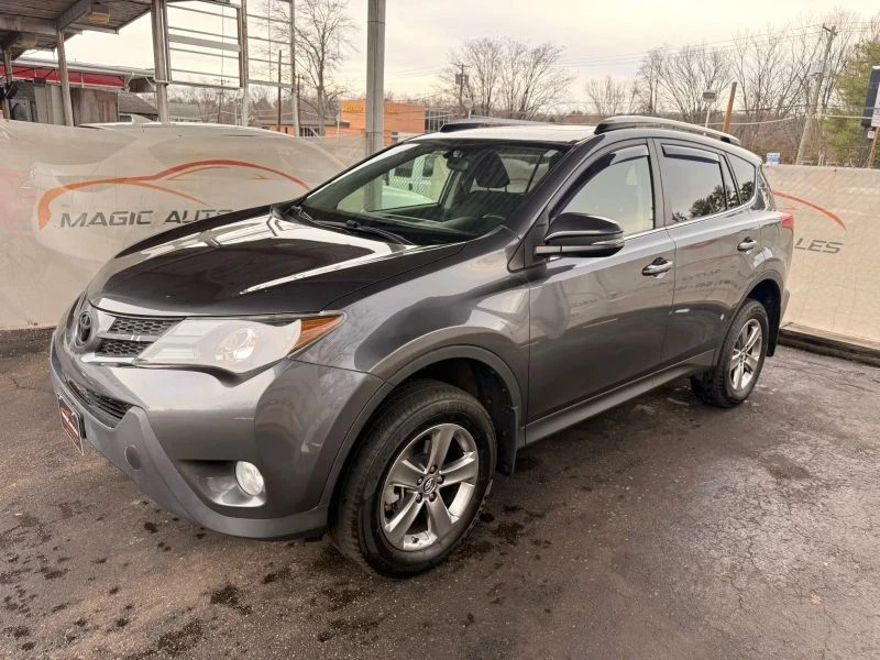 2015 Toyota RAV4 4th Gen - Image 8 of 12