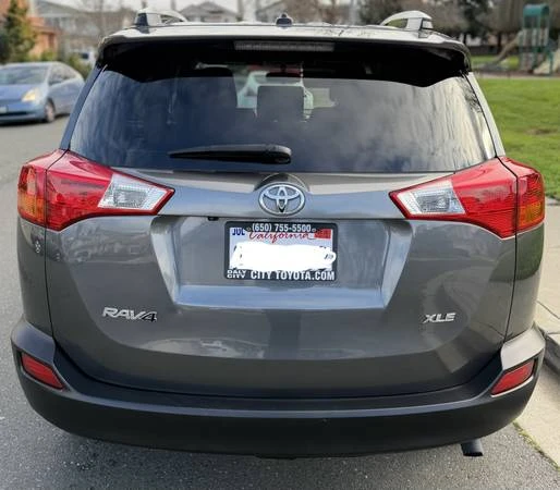 2015 Toyota RAV4 4th Gen - Image 7 of 20