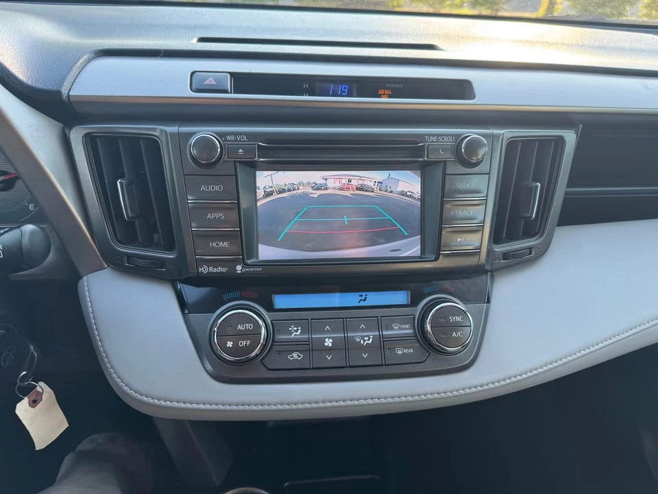 2015 Toyota RAV4 4th Gen - Image 20 of 20